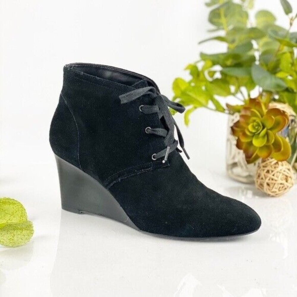 LRL Ralph Lauren Women's Tamia Boot Size 8 Black Suede Wedge Bootie Lace Up